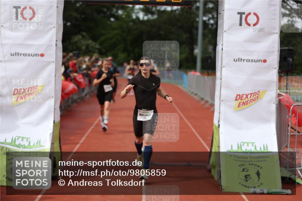 14.06.2026 - 7 Türme Triathlon Andreas Tolksdorf http://msf.ph/oto/9805859 14.06.2026 15:55:29 Ziel 787, 814, 1501, 1533, 1556, 1580, 1592, 1629, 1719 meine-sportfotos.de
