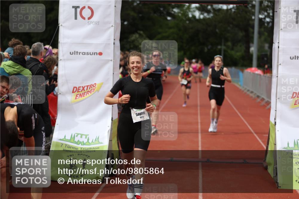 14.06.2026 - 7 Türme Triathlon Andreas Tolksdorf http://msf.ph/oto/9805864 14.06.2026 15:55:32 Ziel 787, 1176, 1501, 1533, 1556, 1580, 1592, 1629, 1719 meine-sportfotos.de