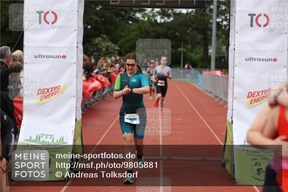 14.06.2026 - 7 Türme Triathlon Andreas Tolksdorf http://msf.ph/oto/9805881 14.06.2026 15:55:46 Ziel 745, 967, 1004, 1095, 1176 meine-sportfotos.de