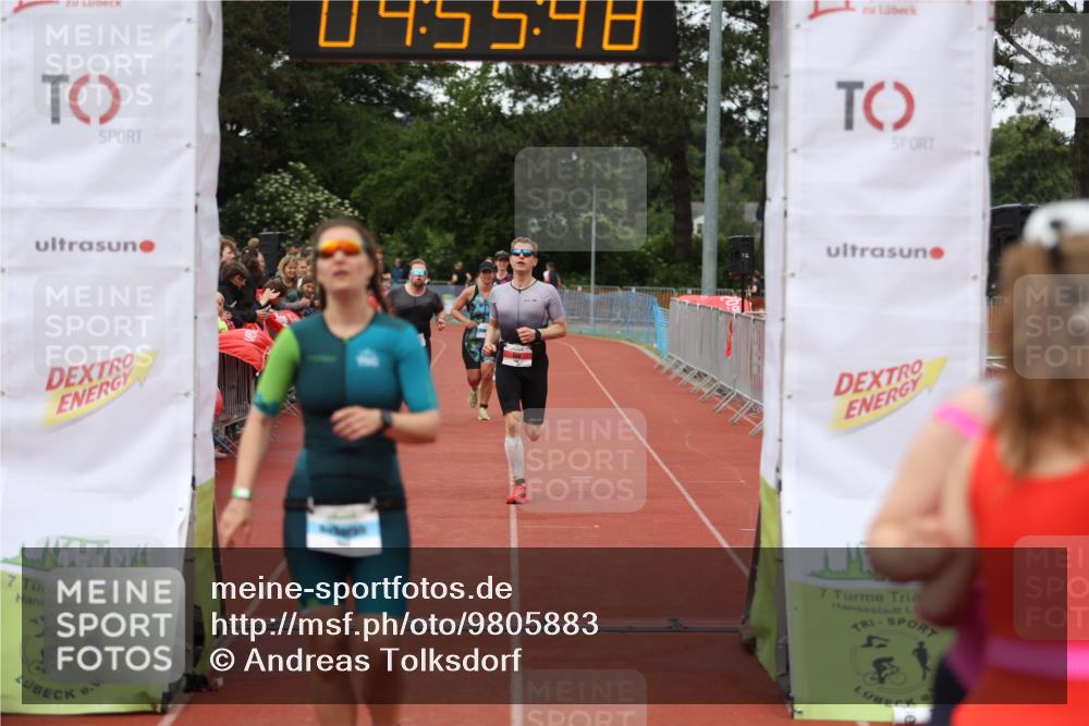 14.06.2026 - 7 Türme Triathlon Andreas Tolksdorf http://msf.ph/oto/9805883 14.06.2026 15:55:47 Ziel 745, 967, 1004, 1095, 1176, 1535 meine-sportfotos.de
