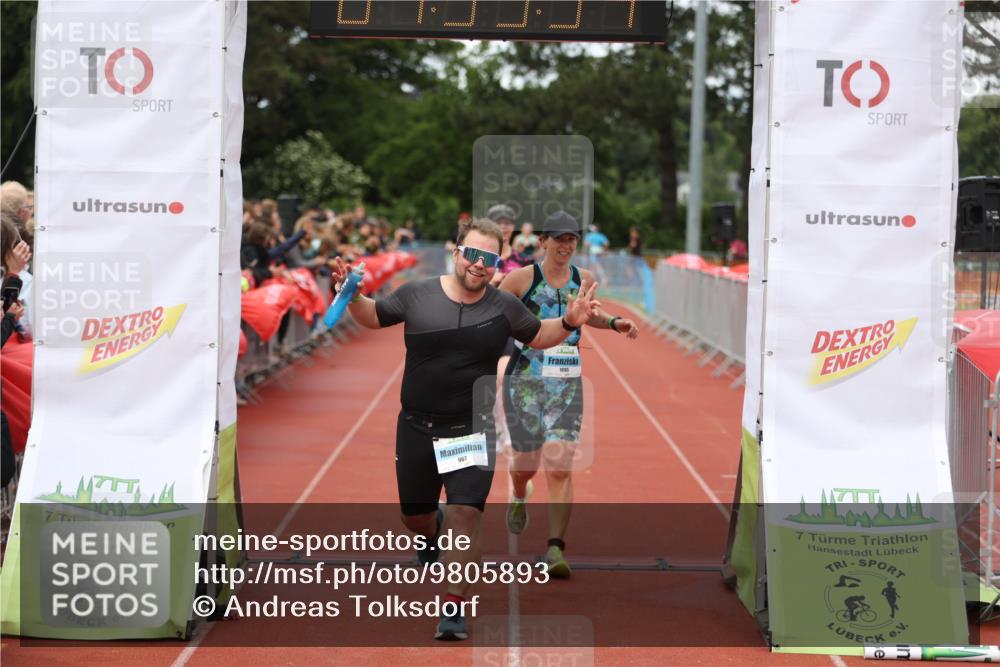 14.06.2026 - 7 Türme Triathlon Andreas Tolksdorf http://msf.ph/oto/9805893 14.06.2026 15:55:52 Ziel 745, 967, 1004, 1095, 1504, 1535, 1722 meine-sportfotos.de