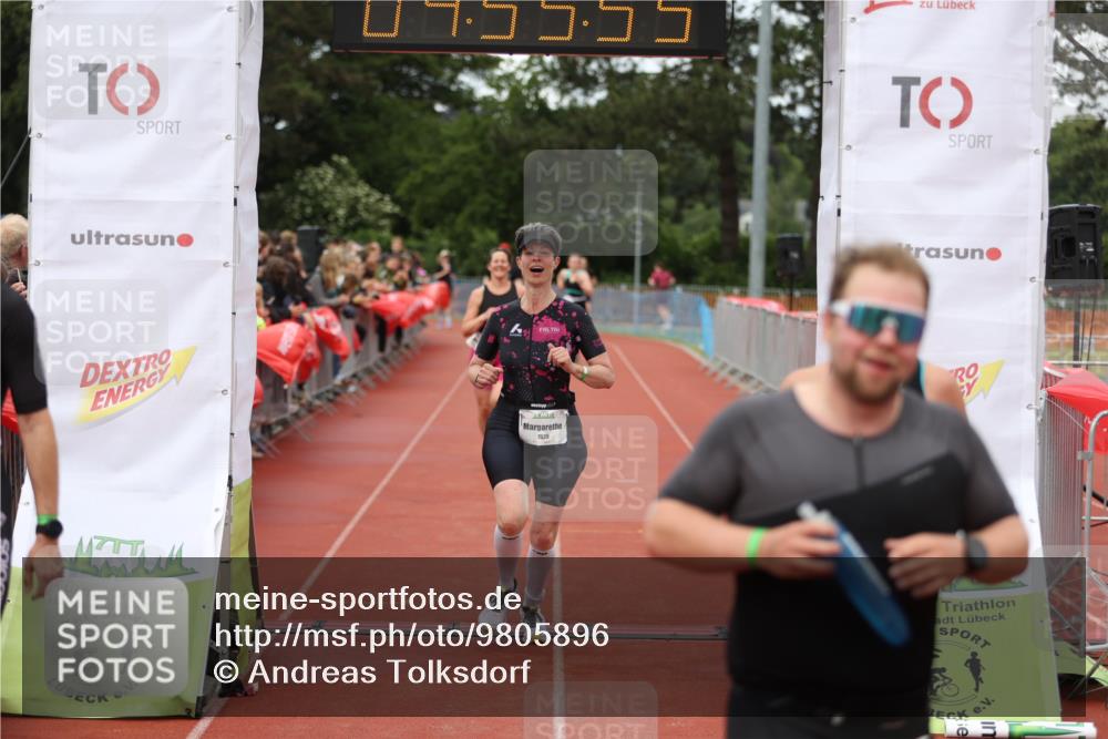 14.06.2026 - 7 Türme Triathlon Andreas Tolksdorf http://msf.ph/oto/9805896 14.06.2026 15:55:54 Ziel 745, 967, 1004, 1095, 1504, 1535, 1722 meine-sportfotos.de
