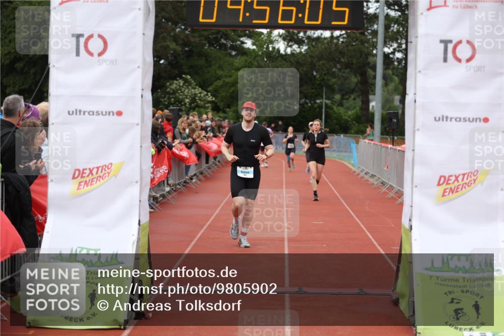 14.06.2026 - 7 Türme Triathlon Andreas Tolksdorf http://msf.ph/oto/9805902 14.06.2026 15:56:03 Ziel 960, 1504, 1535, 1722, 1735, 1756 meine-sportfotos.de
