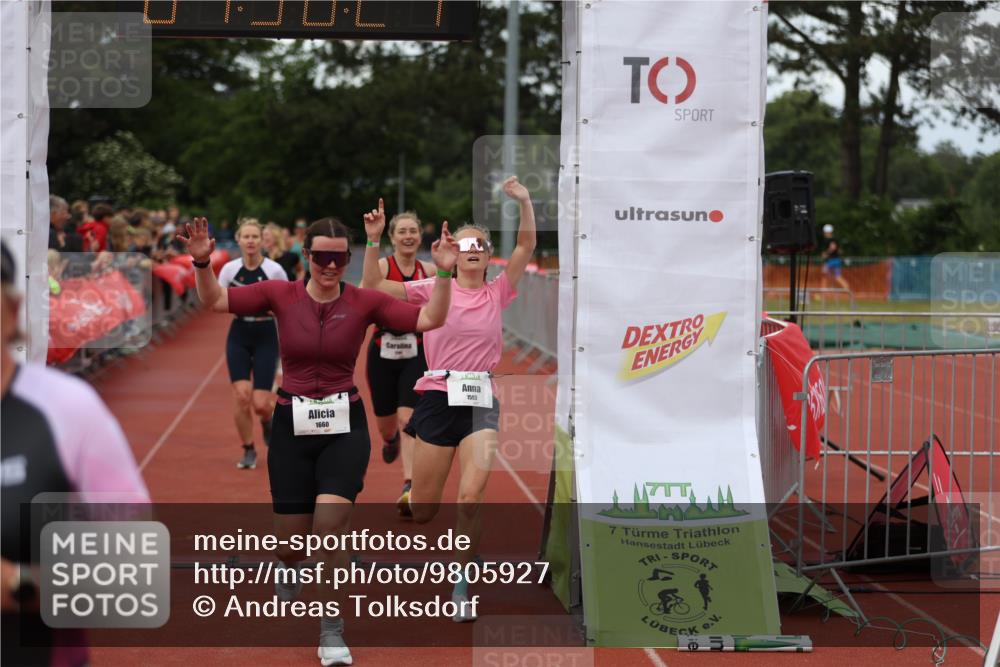 14.06.2026 - 7 Türme Triathlon Andreas Tolksdorf http://msf.ph/oto/9805927 14.06.2026 15:56:19 Ziel 751, 834, 1593, 1660, 1662, 1678, 1709, 1735, 1744 meine-sportfotos.de