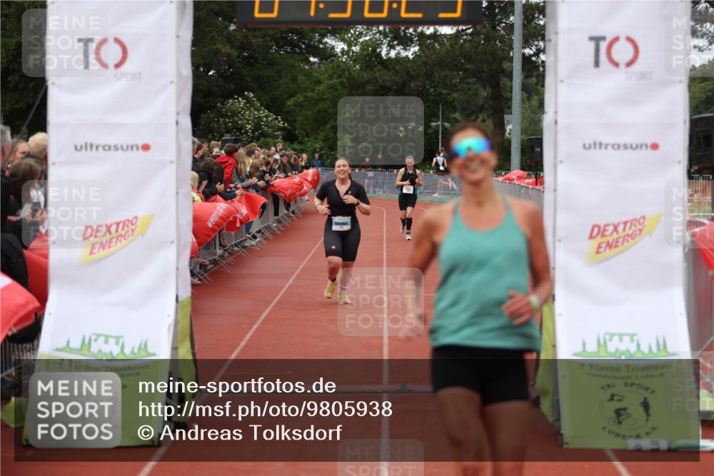14.06.2026 - 7 Türme Triathlon Andreas Tolksdorf http://msf.ph/oto/9805938 14.06.2026 15:56:28 Ziel 834, 922, 1593, 1668, 1678, 1744 meine-sportfotos.de
