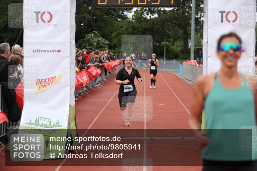 14.06.2026 - 7 Türme Triathlon Andreas Tolksdorf http://msf.ph/oto/9805941 14.06.2026 15:56:30 Ziel 834, 922, 1668, 1678 meine-sportfotos.de