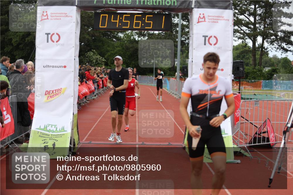 14.06.2026 - 7 Türme Triathlon Andreas Tolksdorf http://msf.ph/oto/9805960 14.06.2026 15:56:49 Ziel 743, 1368, 1435, 1488, 1562, 1591, 1715, 1770 meine-sportfotos.de