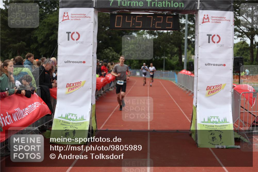 14.06.2026 - 7 Türme Triathlon Andreas Tolksdorf http://msf.ph/oto/9805989 14.06.2026 15:57:23 Ziel 666, 1142 meine-sportfotos.de