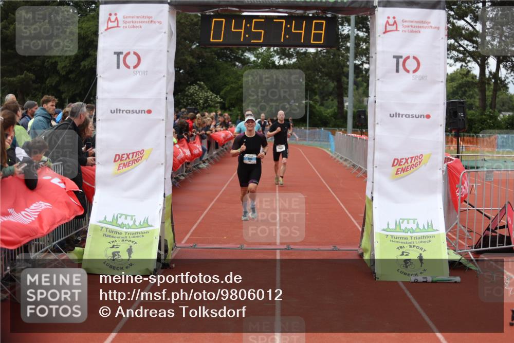 14.06.2026 - 7 Türme Triathlon Andreas Tolksdorf http://msf.ph/oto/9806012 14.06.2026 15:57:47 Ziel 1055, 1109, 1361, 1478, 1693 meine-sportfotos.de