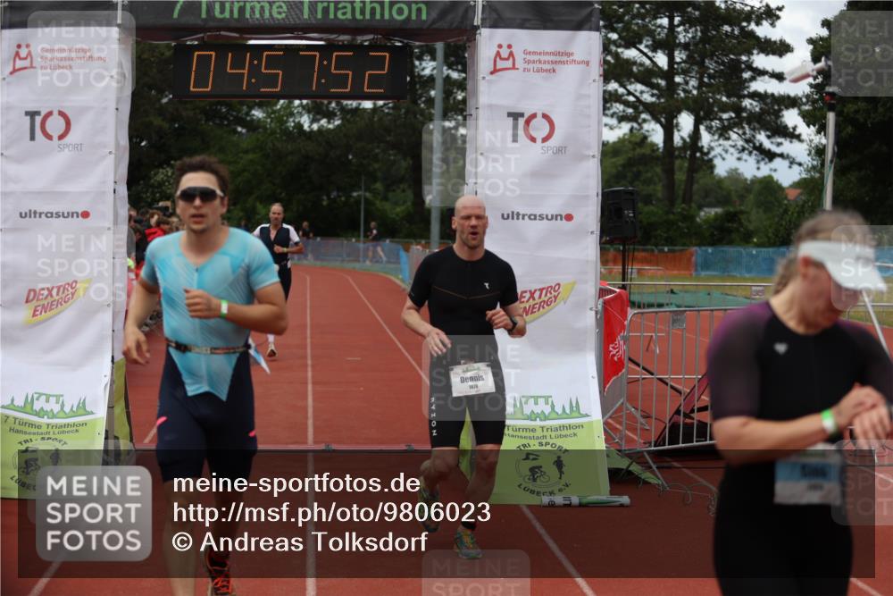 14.06.2026 - 7 Türme Triathlon Andreas Tolksdorf http://msf.ph/oto/9806023 14.06.2026 15:57:51 Ziel 1055, 1109, 1361, 1478, 1693 meine-sportfotos.de