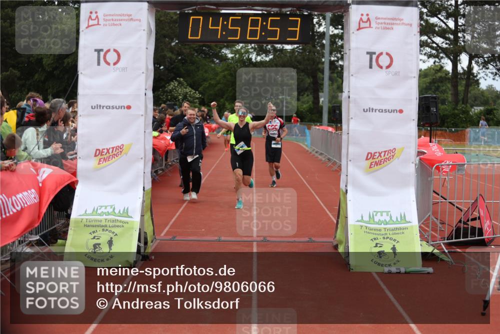 14.06.2026 - 7 Türme Triathlon Andreas Tolksdorf http://msf.ph/oto/9806066 14.06.2026 15:58:51 Ziel 893, 1077, 1121 meine-sportfotos.de