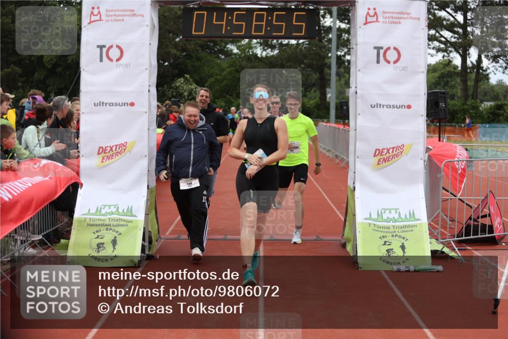 14.06.2026 - 7 Türme Triathlon Andreas Tolksdorf http://msf.ph/oto/9806072 14.06.2026 15:58:53 Ziel 893, 1077, 1121, 1522 meine-sportfotos.de