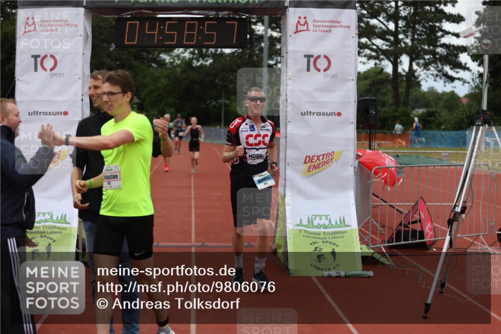 14.06.2026 - 7 Türme Triathlon Andreas Tolksdorf http://msf.ph/oto/9806076 14.06.2026 15:58:56 Ziel 893, 1077, 1121, 1522, 1635 meine-sportfotos.de