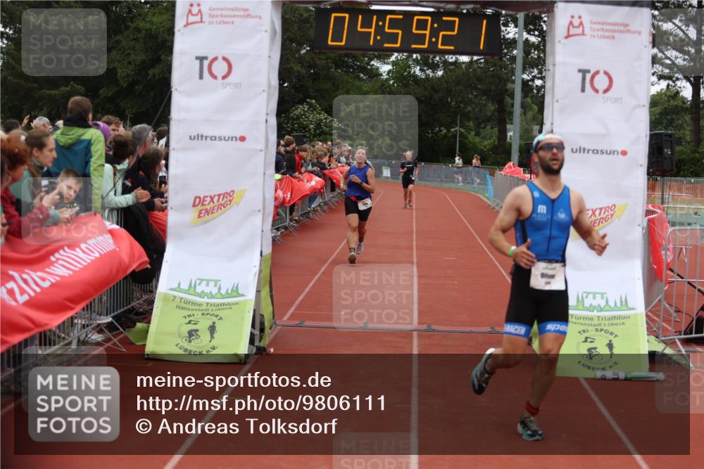 14.06.2026 - 7 Türme Triathlon Andreas Tolksdorf http://msf.ph/oto/9806111 14.06.2026 15:59:19 Ziel 1204, 1234, 1528, 1579, 1670, 1737 meine-sportfotos.de
