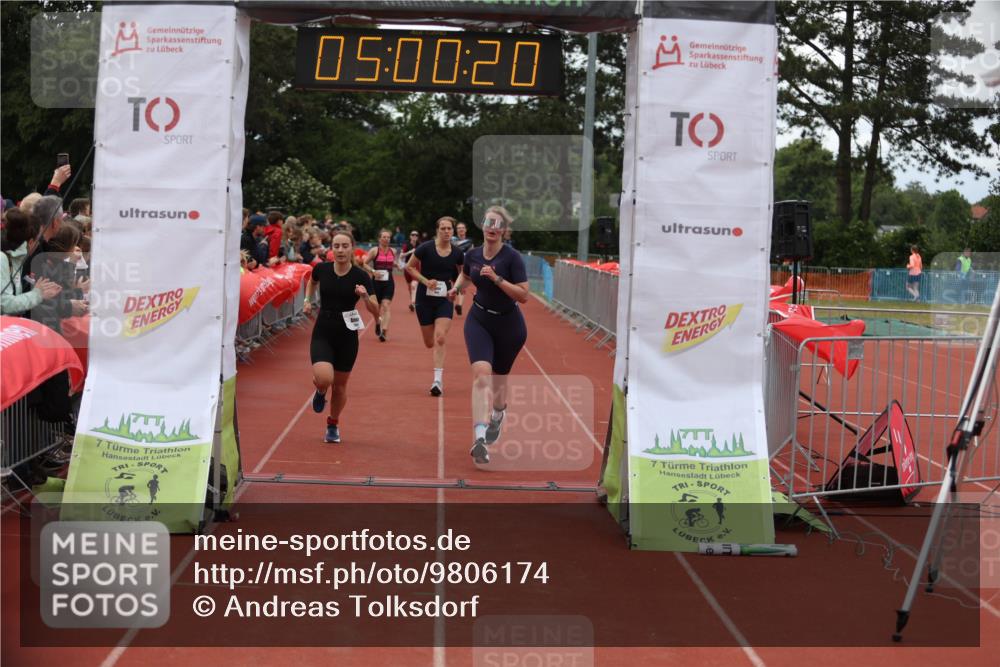 14.06.2026 - 7 Türme Triathlon Andreas Tolksdorf http://msf.ph/oto/9806174 14.06.2026 16:00:19 Ziel 1287, 1557, 1577, 1606, 1633, 1683, 1774 meine-sportfotos.de