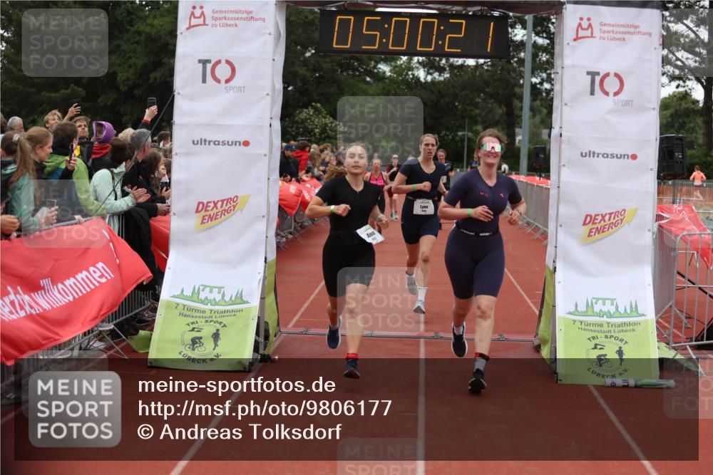 14.06.2026 - 7 Türme Triathlon Andreas Tolksdorf http://msf.ph/oto/9806177 14.06.2026 16:00:20 Ziel 1287, 1557, 1577, 1606, 1633, 1683, 1774 meine-sportfotos.de