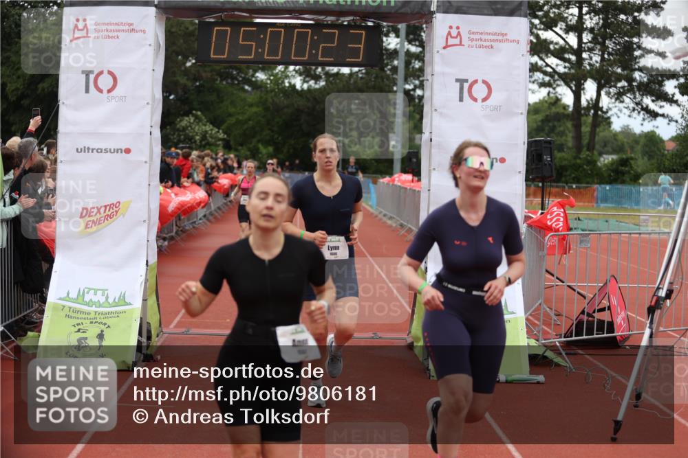 14.06.2026 - 7 Türme Triathlon Andreas Tolksdorf http://msf.ph/oto/9806181 14.06.2026 16:00:21 Ziel 1287, 1557, 1577, 1606, 1633, 1683, 1774 meine-sportfotos.de