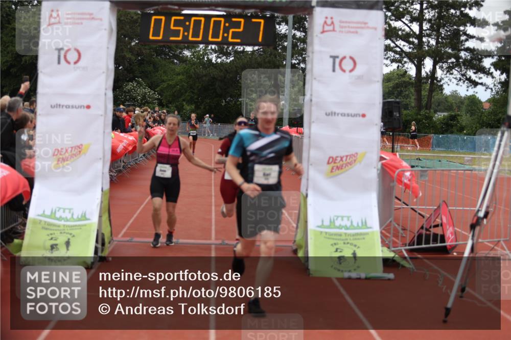 14.06.2026 - 7 Türme Triathlon Andreas Tolksdorf http://msf.ph/oto/9806185 14.06.2026 16:00:26 Ziel 983, 1557, 1577, 1606, 1633, 1683, 1774 meine-sportfotos.de