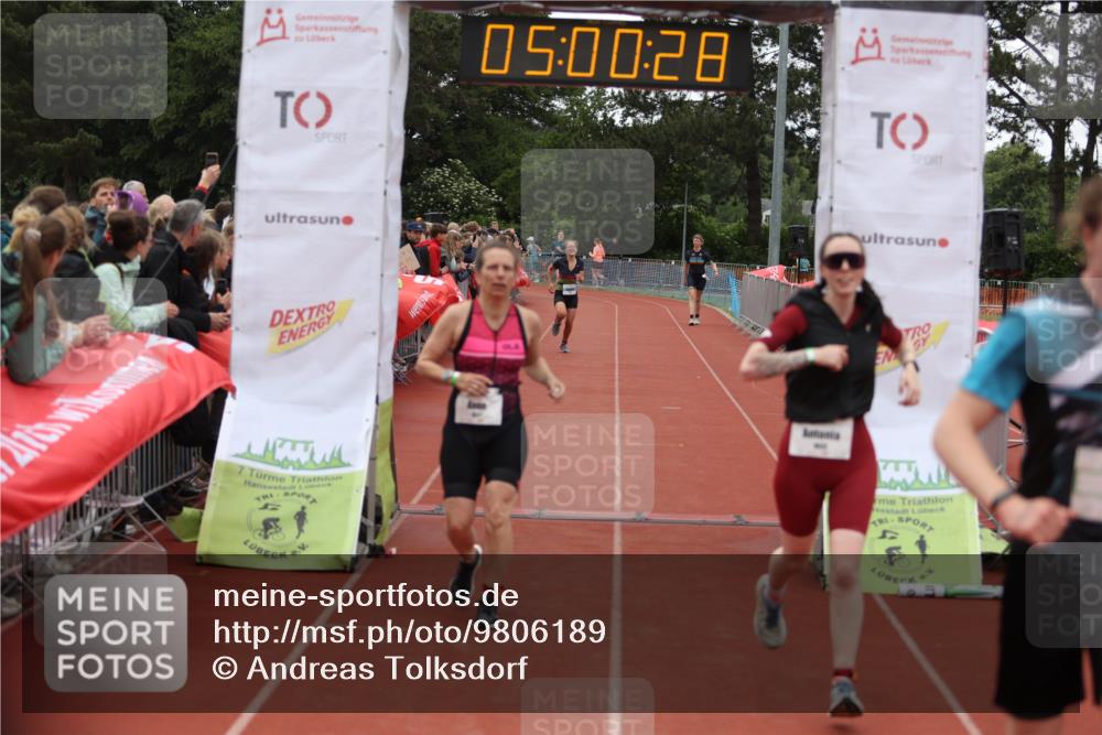14.06.2026 - 7 Türme Triathlon Andreas Tolksdorf http://msf.ph/oto/9806189 14.06.2026 16:00:27 Ziel 983, 1557, 1577, 1606, 1633, 1683, 1774 meine-sportfotos.de