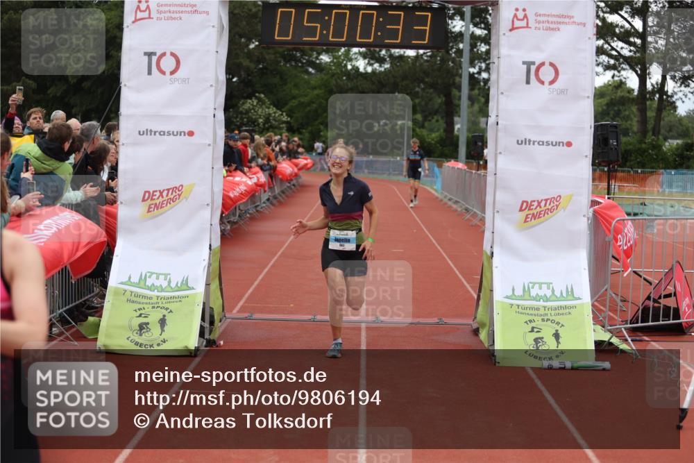 14.06.2026 - 7 Türme Triathlon Andreas Tolksdorf http://msf.ph/oto/9806194 14.06.2026 16:00:32 Ziel 983, 1112, 1577, 1633, 1774 meine-sportfotos.de