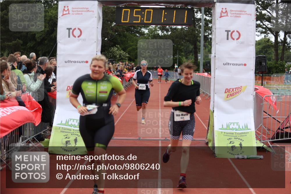 14.06.2026 - 7 Türme Triathlon Andreas Tolksdorf http://msf.ph/oto/9806240 14.06.2026 16:01:10 Ziel 1057, 1630, 1652, 1708 meine-sportfotos.de