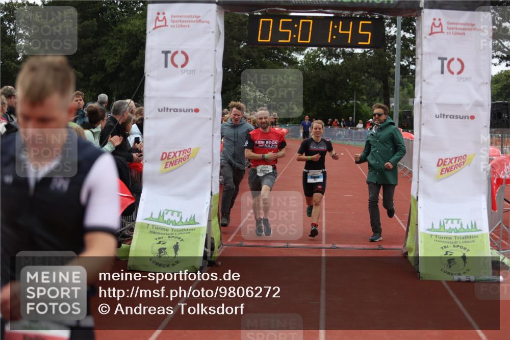 14.06.2026 - 7 Türme Triathlon Andreas Tolksdorf http://msf.ph/oto/9806272 14.06.2026 16:01:44 Ziel 806, 962, 1382, 1790, 1794 meine-sportfotos.de