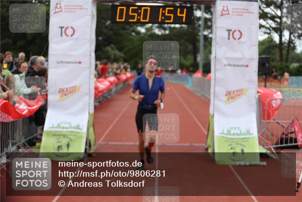 14.06.2026 - 7 Türme Triathlon Andreas Tolksdorf http://msf.ph/oto/9806281 14.06.2026 16:01:53 Ziel 962, 1035, 1319 meine-sportfotos.de