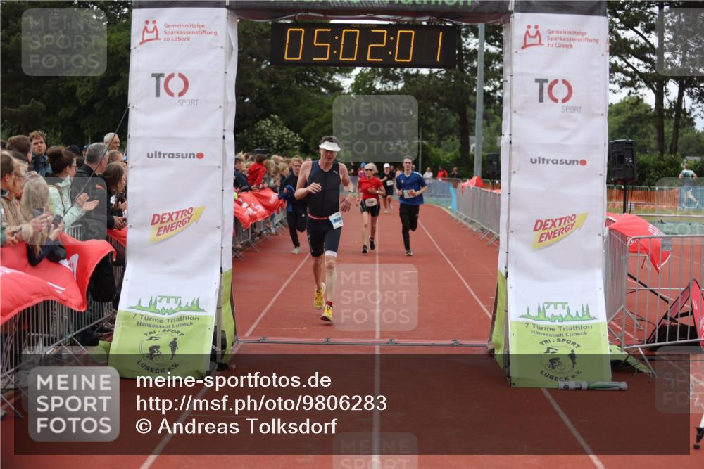 14.06.2026 - 7 Türme Triathlon Andreas Tolksdorf http://msf.ph/oto/9806283 14.06.2026 16:02:00 Ziel 1035, 1319, 1704, 1781 meine-sportfotos.de