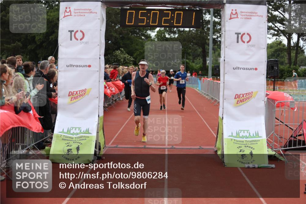 14.06.2026 - 7 Türme Triathlon Andreas Tolksdorf http://msf.ph/oto/9806284 14.06.2026 16:02:00 Ziel 1035, 1319, 1704, 1781 meine-sportfotos.de