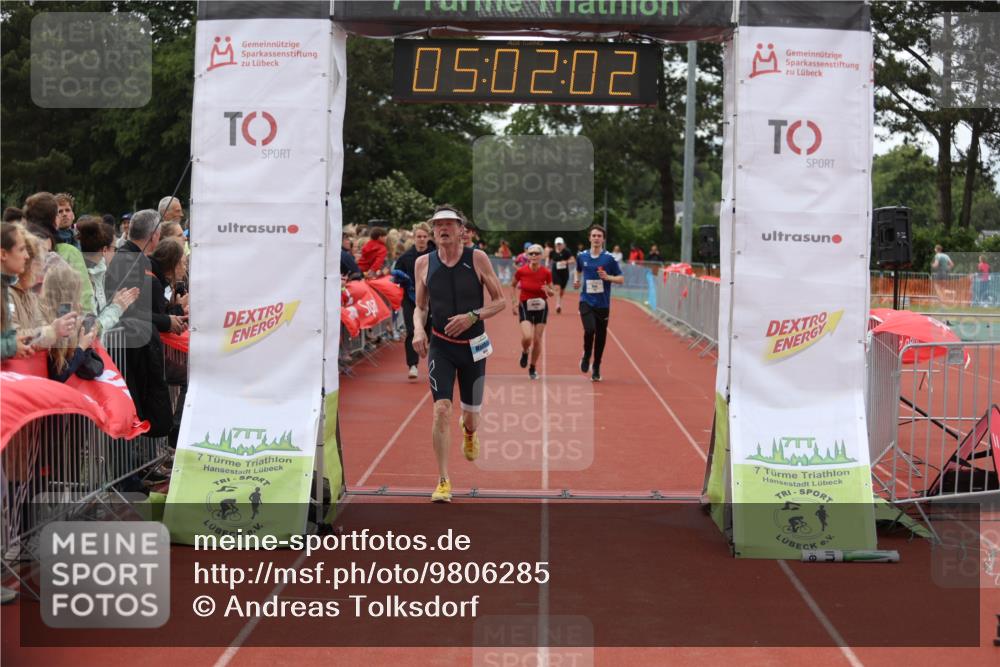 14.06.2026 - 7 Türme Triathlon Andreas Tolksdorf http://msf.ph/oto/9806285 14.06.2026 16:02:01 Ziel 1035, 1319, 1704, 1781 meine-sportfotos.de