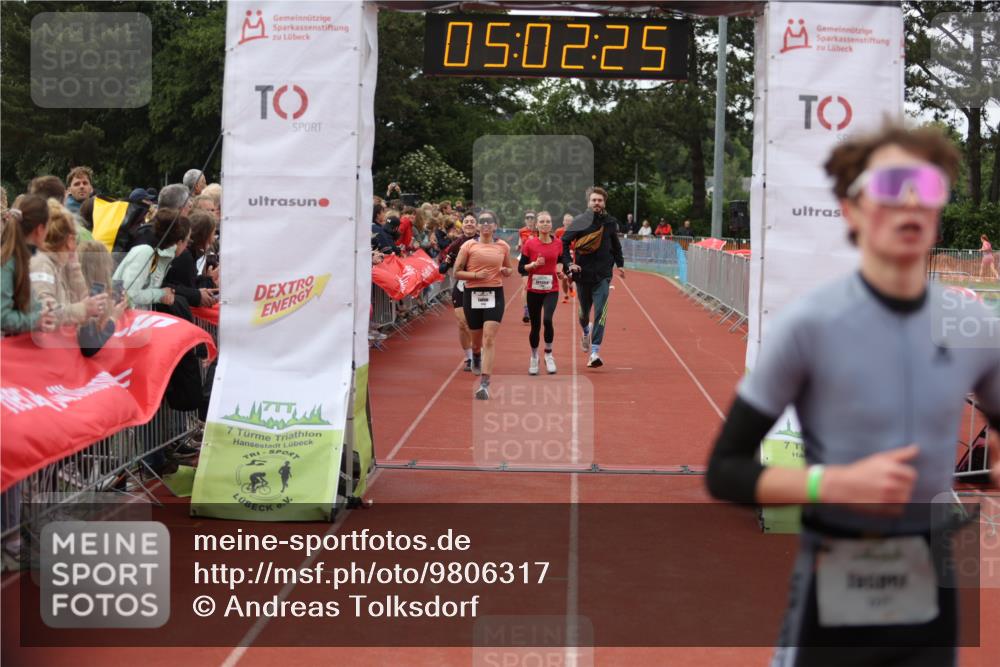 14.06.2026 - 7 Türme Triathlon Andreas Tolksdorf http://msf.ph/oto/9806317 14.06.2026 16:02:24 Ziel 866, 1221, 1386, 1677, 1750, 1788, 1795 meine-sportfotos.de
