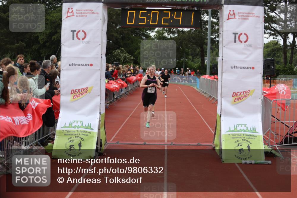 14.06.2026 - 7 Türme Triathlon Andreas Tolksdorf http://msf.ph/oto/9806332 14.06.2026 16:02:40 Ziel 812, 1597, 1599, 1695 meine-sportfotos.de