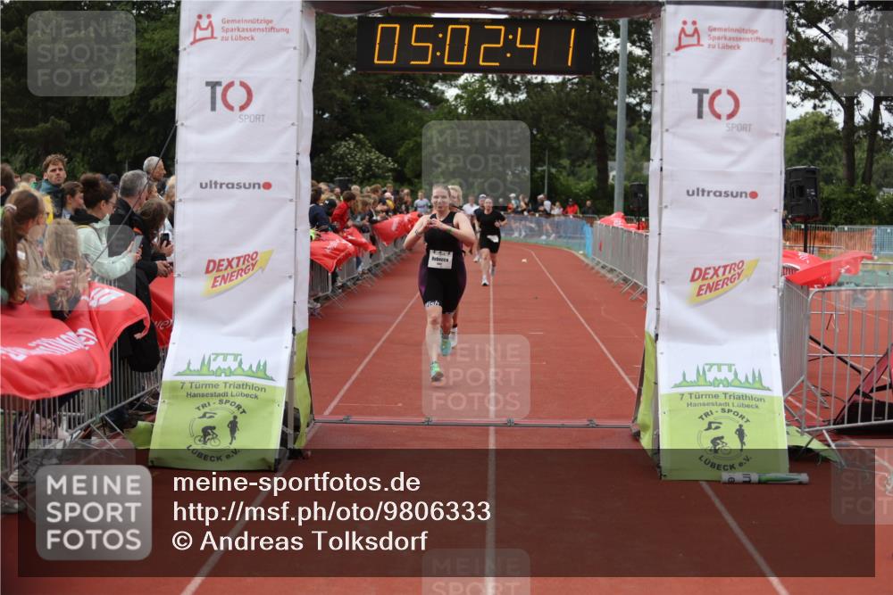 14.06.2026 - 7 Türme Triathlon Andreas Tolksdorf http://msf.ph/oto/9806333 14.06.2026 16:02:40 Ziel 812, 1597, 1599, 1695 meine-sportfotos.de