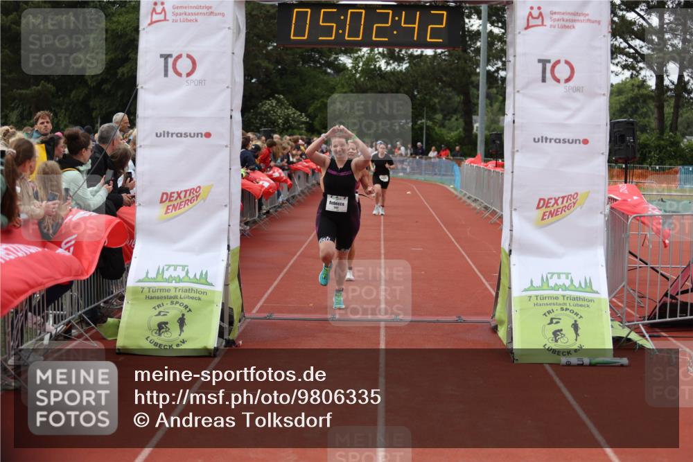 14.06.2026 - 7 Türme Triathlon Andreas Tolksdorf http://msf.ph/oto/9806335 14.06.2026 16:02:41 Ziel 812, 1293, 1597, 1599, 1642, 1695 meine-sportfotos.de