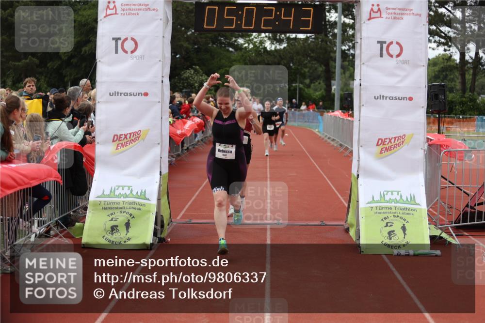 14.06.2026 - 7 Türme Triathlon Andreas Tolksdorf http://msf.ph/oto/9806337 14.06.2026 16:02:42 Ziel 812, 1293, 1511, 1597, 1599, 1642, 1695 meine-sportfotos.de