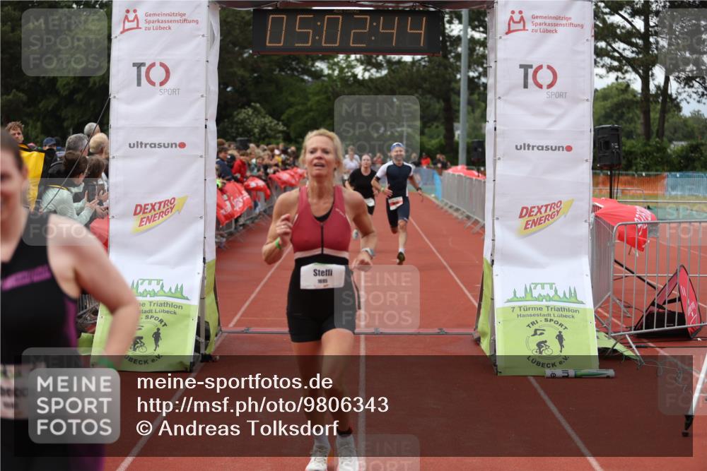 14.06.2026 - 7 Türme Triathlon Andreas Tolksdorf http://msf.ph/oto/9806343 14.06.2026 16:02:43 Ziel 812, 1293, 1511, 1597, 1599, 1642, 1695 meine-sportfotos.de