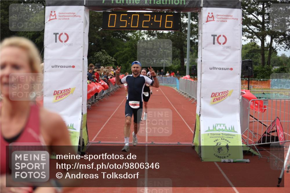 14.06.2026 - 7 Türme Triathlon Andreas Tolksdorf http://msf.ph/oto/9806346 14.06.2026 16:02:45 Ziel 812, 1293, 1511, 1597, 1599, 1642, 1695 meine-sportfotos.de