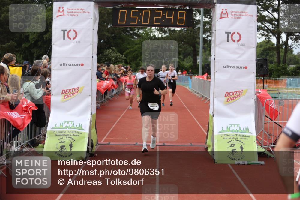 14.06.2026 - 7 Türme Triathlon Andreas Tolksdorf http://msf.ph/oto/9806351 14.06.2026 16:02:47 Ziel 812, 1293, 1511, 1597, 1599, 1642, 1695 meine-sportfotos.de
