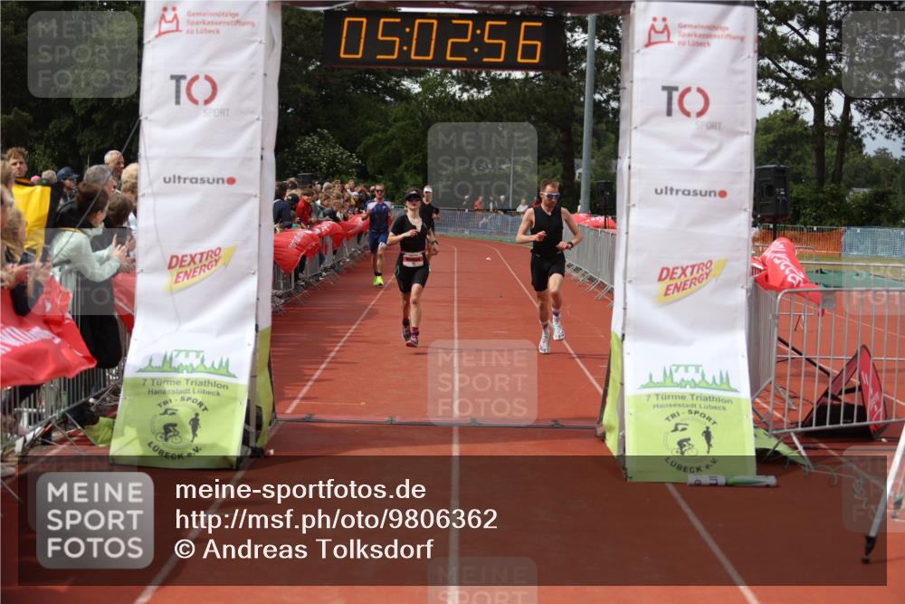 14.06.2026 - 7 Türme Triathlon Andreas Tolksdorf http://msf.ph/oto/9806362 14.06.2026 16:02:55 Ziel 716, 876, 1293, 1322, 1375, 1511, 1599, 1642 meine-sportfotos.de