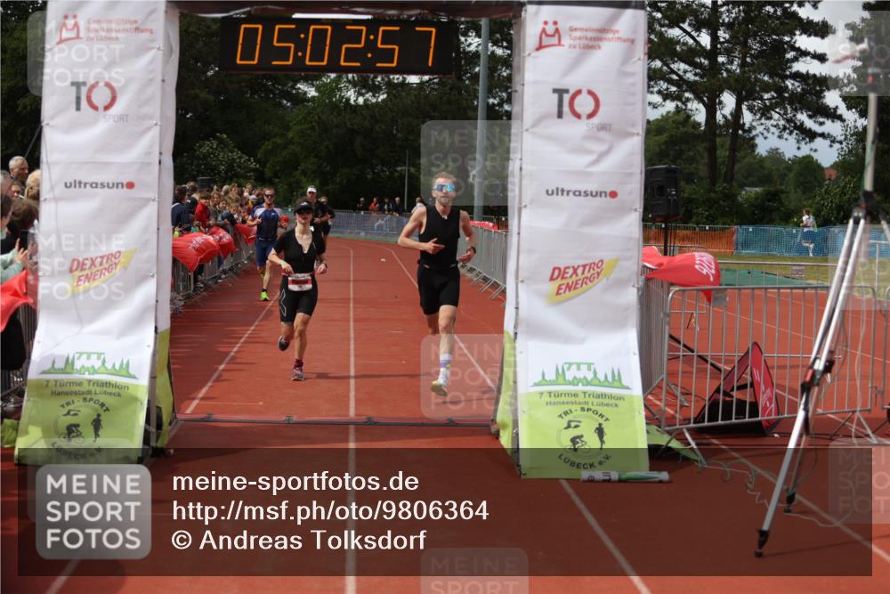 14.06.2026 - 7 Türme Triathlon Andreas Tolksdorf http://msf.ph/oto/9806364 14.06.2026 16:02:56 Ziel 716, 876, 1293, 1322, 1375, 1511, 1642 meine-sportfotos.de