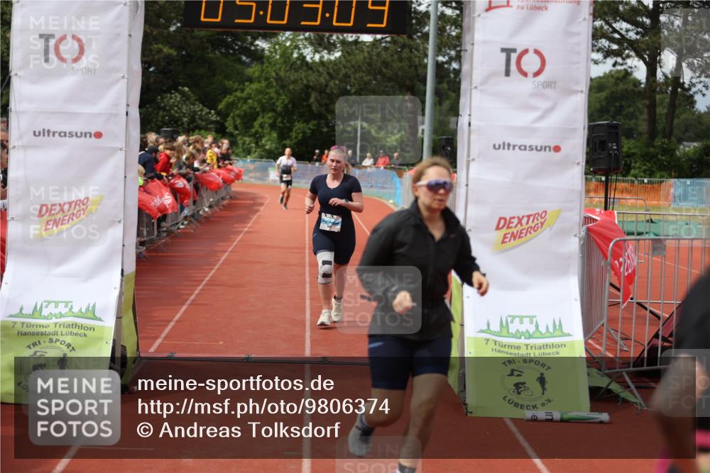14.06.2026 - 7 Türme Triathlon Andreas Tolksdorf http://msf.ph/oto/9806374 14.06.2026 16:03:08 Ziel 876, 1064, 1375, 1477, 1747 meine-sportfotos.de