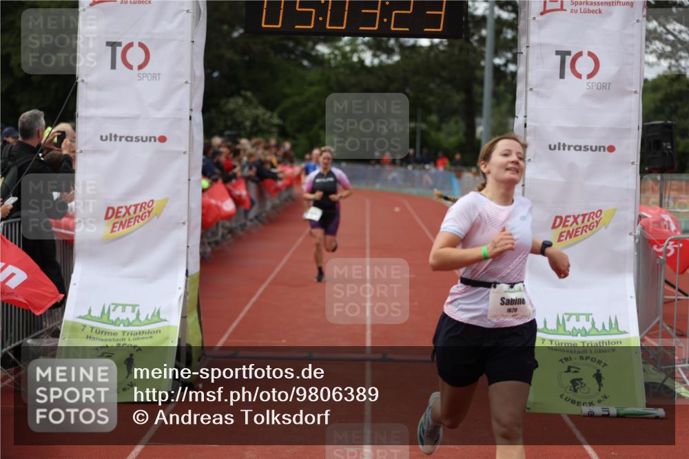 14.06.2026 - 7 Türme Triathlon Andreas Tolksdorf http://msf.ph/oto/9806389 14.06.2026 16:03:22 Ziel 1477, 1503, 1546, 1620 meine-sportfotos.de
