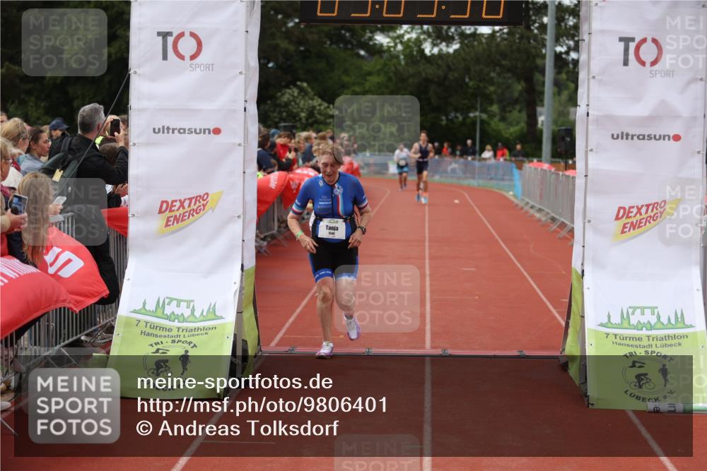 14.06.2026 - 7 Türme Triathlon Andreas Tolksdorf http://msf.ph/oto/9806401 14.06.2026 16:03:29 Ziel 1475, 1503, 1546, 1548, 1620 meine-sportfotos.de