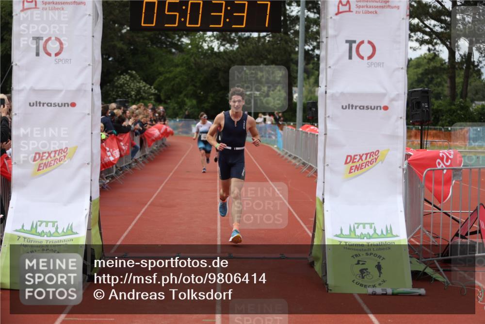 14.06.2026 - 7 Türme Triathlon Andreas Tolksdorf http://msf.ph/oto/9806414 14.06.2026 16:03:36 Ziel 1475, 1546, 1548, 1723, 1724 meine-sportfotos.de