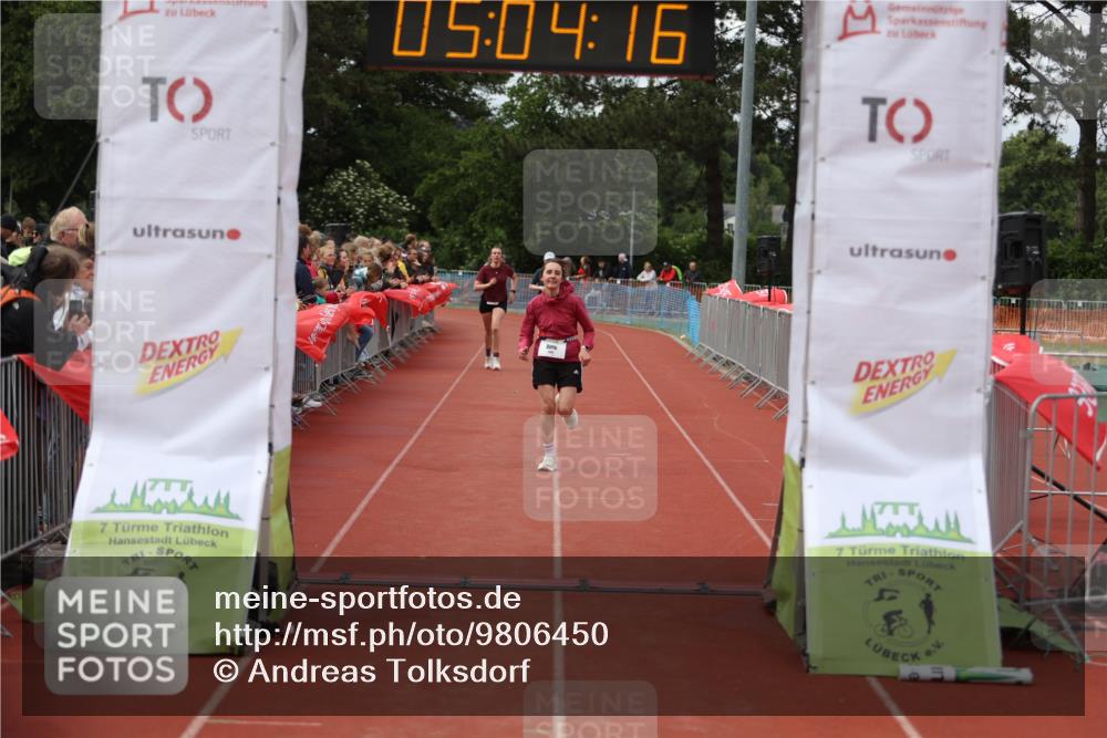 14.06.2026 - 7 Türme Triathlon Andreas Tolksdorf http://msf.ph/oto/9806450 14.06.2026 16:04:15 Ziel 1483, 1561, 1595, 1743 meine-sportfotos.de