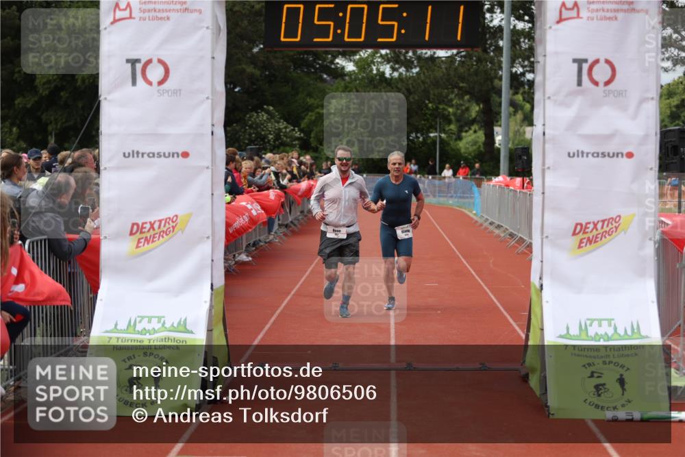 14.06.2026 - 7 Türme Triathlon Andreas Tolksdorf http://msf.ph/oto/9806506 14.06.2026 16:05:10 Ziel 811, 892, 1459, 1689 meine-sportfotos.de