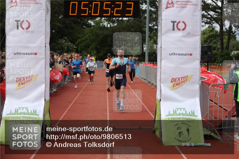 14.06.2026 - 7 Türme Triathlon Andreas Tolksdorf http://msf.ph/oto/9806513 14.06.2026 16:05:21 Ziel 852, 934, 1335, 1362, 1686, 1782 meine-sportfotos.de