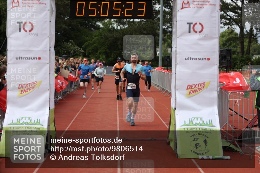 14.06.2026 - 7 Türme Triathlon Andreas Tolksdorf http://msf.ph/oto/9806514 14.06.2026 16:05:22 Ziel 852, 934, 1335, 1362, 1686, 1782 meine-sportfotos.de