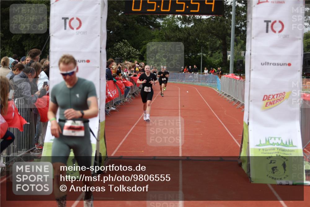 14.06.2026 - 7 Türme Triathlon Andreas Tolksdorf http://msf.ph/oto/9806555 14.06.2026 16:05:52 Ziel 842, 1212, 1538 meine-sportfotos.de
