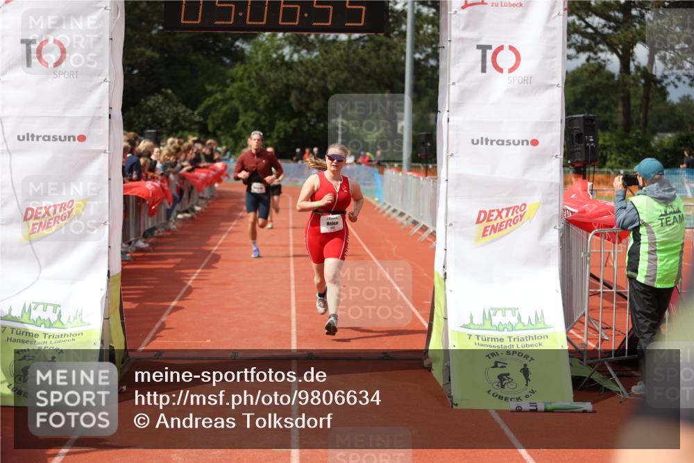 14.06.2026 - 7 Türme Triathlon Andreas Tolksdorf http://msf.ph/oto/9806634 14.06.2026 16:06:54 Ziel 785, 1066, 1274, 1407, 1464, 1521, 1551, 1632, 1727, 1780 meine-sportfotos.de